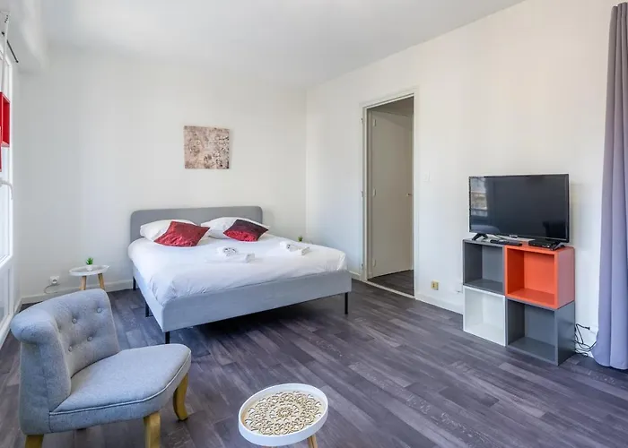 Annecy Centre- Le Genepi -